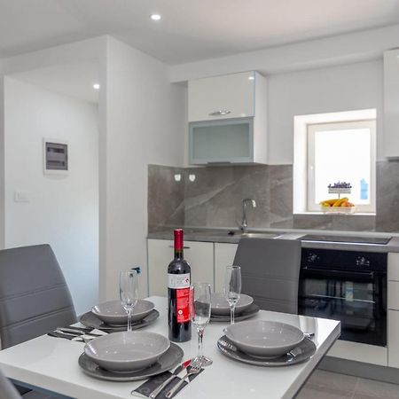 Apartman Iva Krivodol Esterno foto