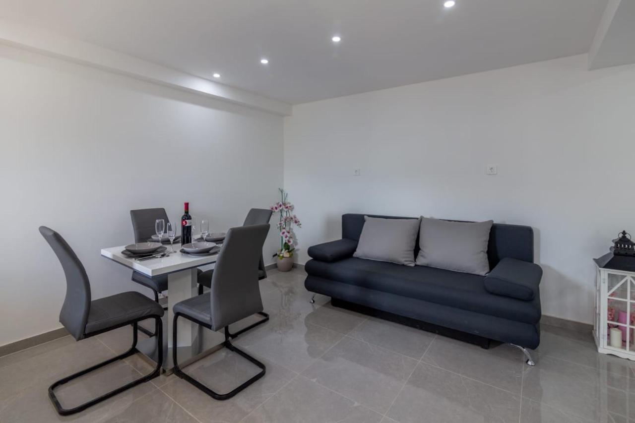 Apartman Iva Krivodol Esterno foto