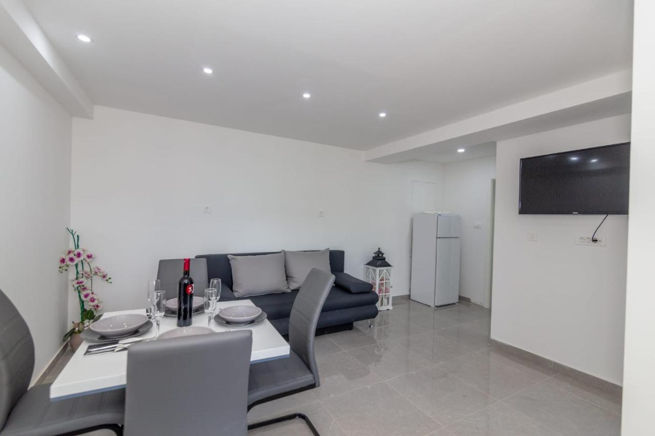 Apartman Iva Krivodol Esterno foto