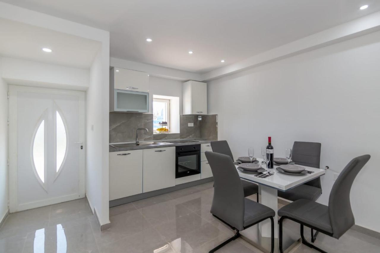Apartman Iva Krivodol Esterno foto