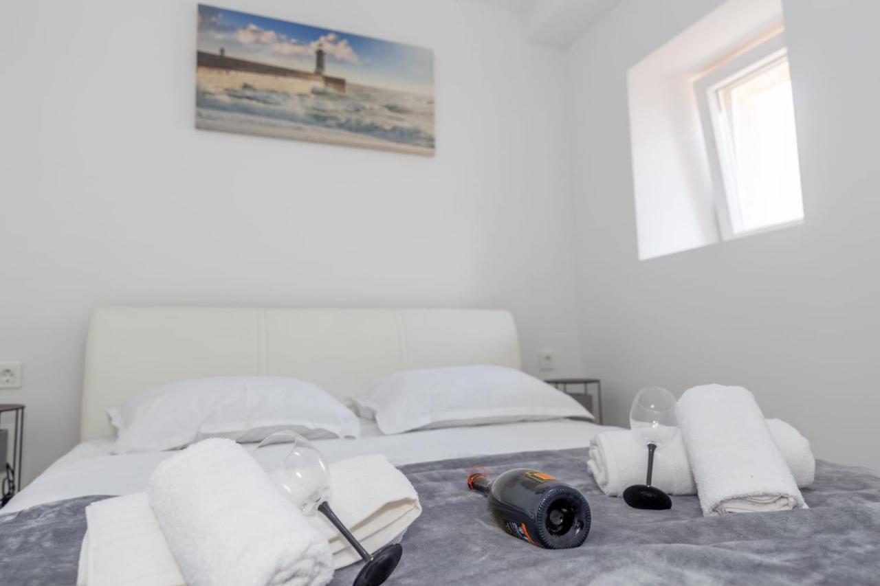 Apartman Iva Krivodol Esterno foto
