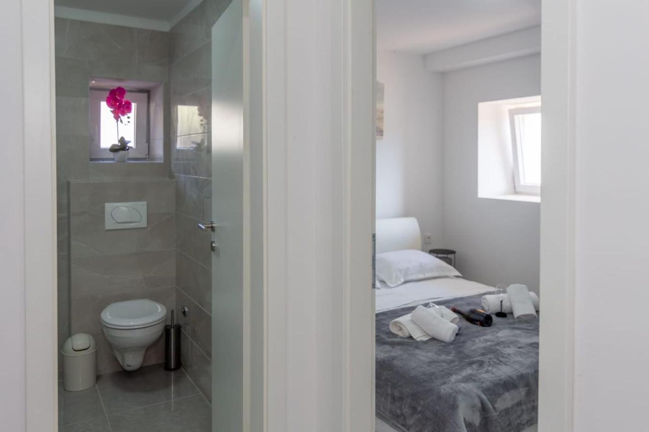 Apartman Iva Krivodol Esterno foto